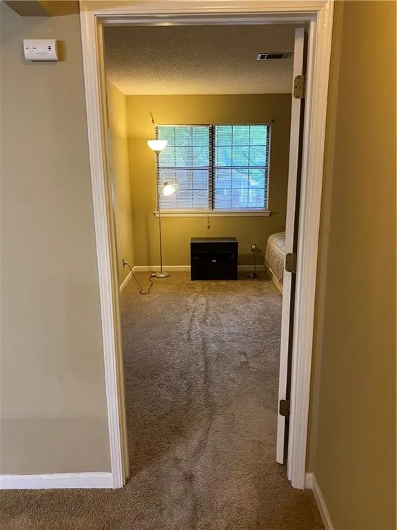 601 Barrington Hills Drive, Sandy Springs, Georgia 30350, 1 Bedroom Bedrooms, ,1 BathroomBathrooms,Residential,Sold,601 Barrington Hills Drive,6944260