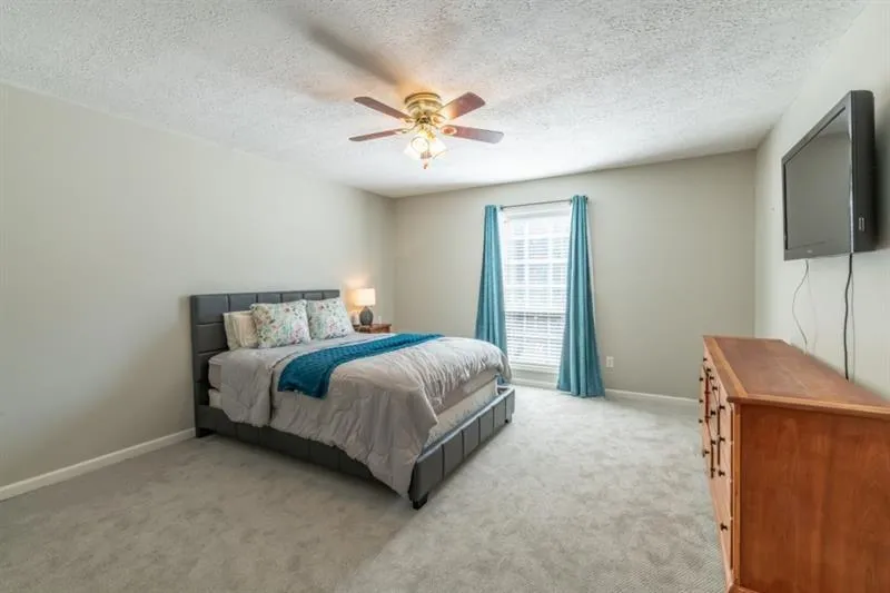 6851 Roswell Road Unit O-4, Sandy Springs, Georgia 30328, 1 Bedroom Bedrooms, ,1 BathroomBathrooms,Residential,Sold,6851 Roswell Road Unit O-4,6849726