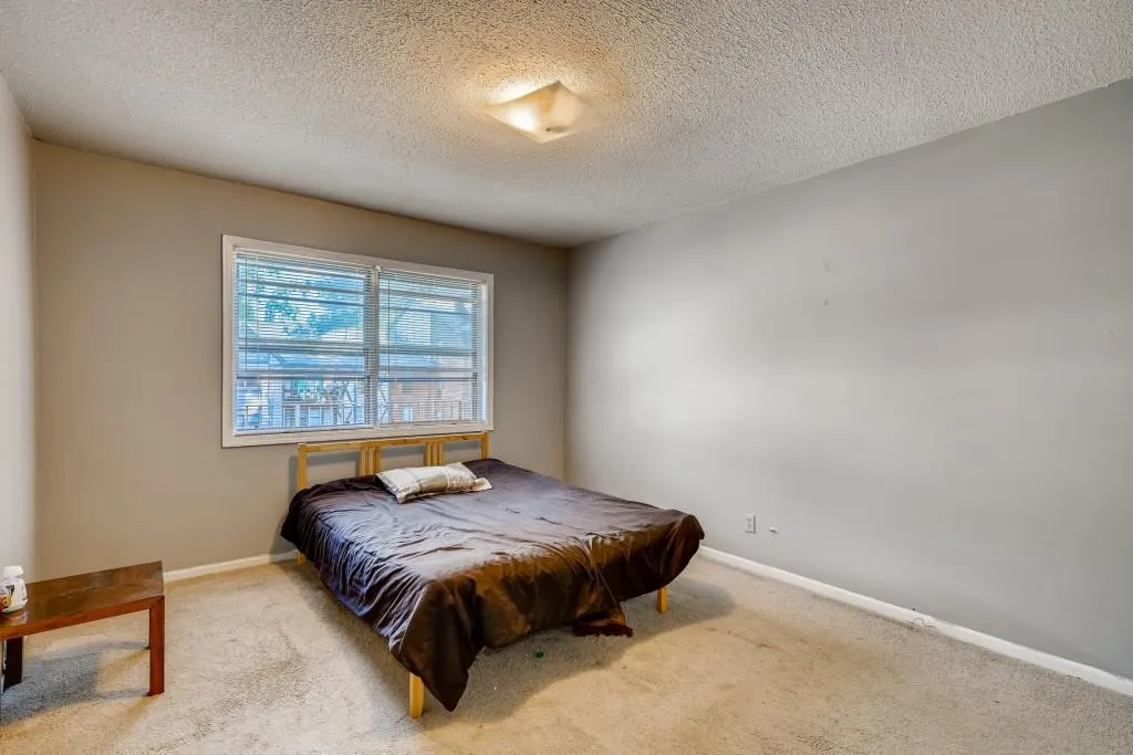 6851 Roswell Road Unit N-17, Sandy Springs, Georgia 30328, 3 Bedrooms Bedrooms, ,2 BathroomsBathrooms,Residential,Sold,6851 Roswell Road Unit N-17,6902313