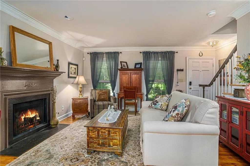 46 Mt Vernon Circle, Atlanta, Georgia 30338, 2 Bedrooms Bedrooms, ,2 BathroomsBathrooms,Residential,Sold,46 Mt Vernon Circle,7098809