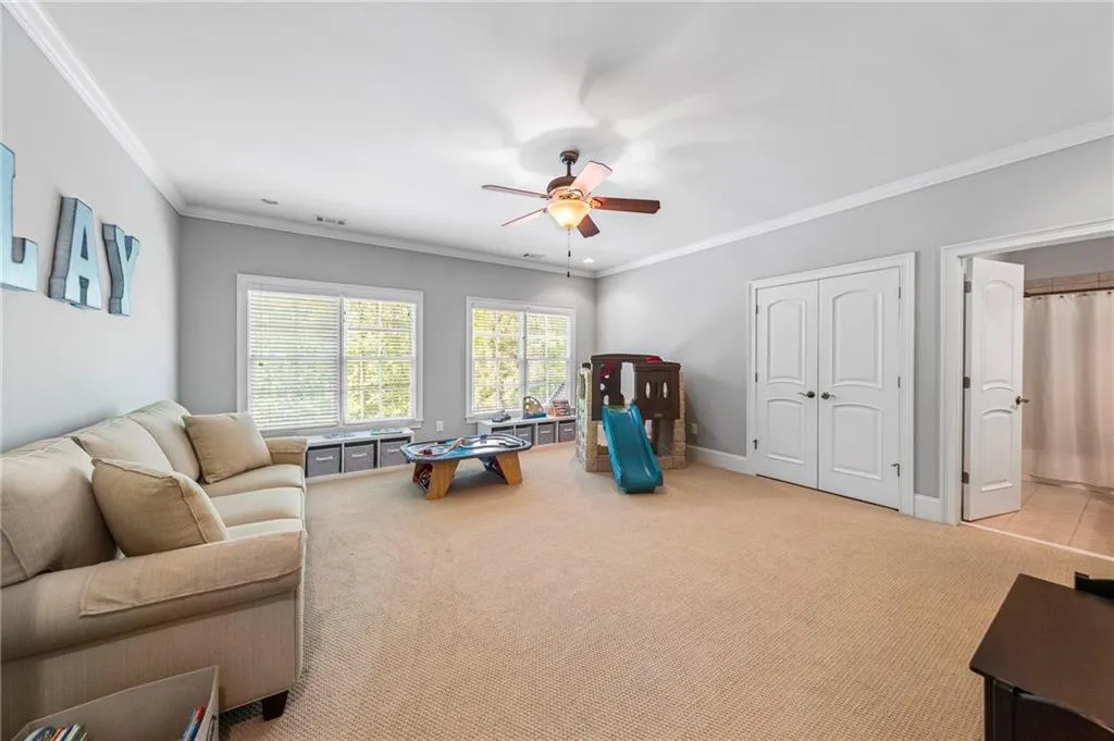 85 Stewart Drive, Atlanta, Georgia 30342, 6 Bedrooms Bedrooms, ,6 BathroomsBathrooms,Residential,Sold,85 Stewart Drive,7200961