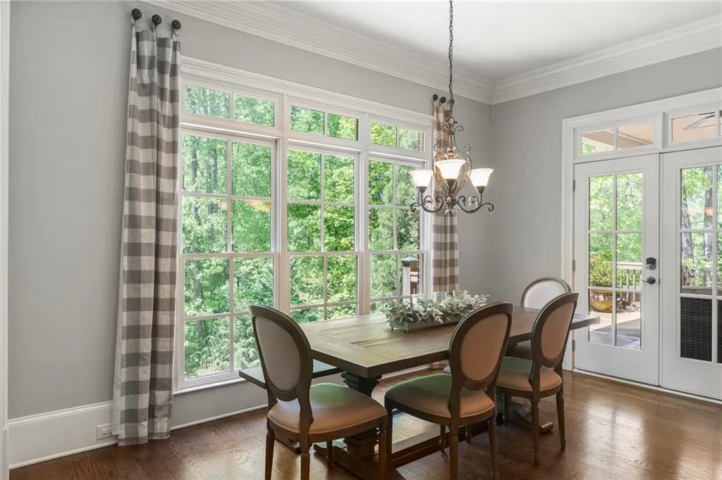 85 Stewart Drive, Atlanta, Georgia 30342, 6 Bedrooms Bedrooms, ,6 BathroomsBathrooms,Residential,Sold,85 Stewart Drive,7200961