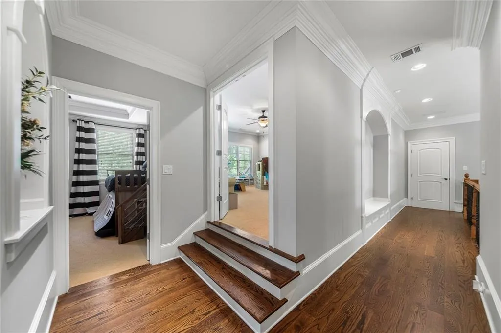 85 Stewart Drive, Atlanta, Georgia 30342, 6 Bedrooms Bedrooms, ,6 BathroomsBathrooms,Residential,Sold,85 Stewart Drive,7200961