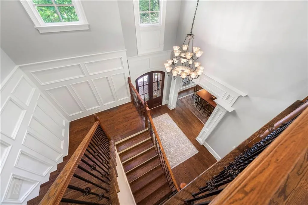 85 Stewart Drive, Atlanta, Georgia 30342, 6 Bedrooms Bedrooms, ,6 BathroomsBathrooms,Residential,Sold,85 Stewart Drive,7200961