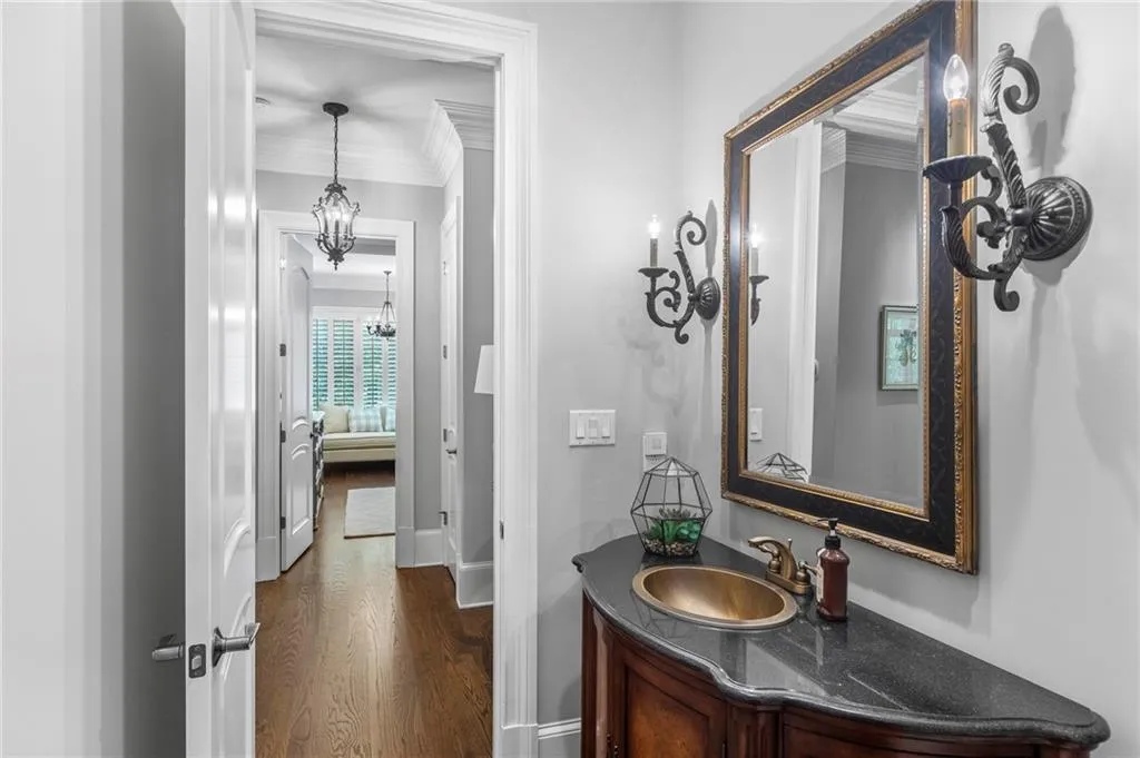 85 Stewart Drive, Atlanta, Georgia 30342, 6 Bedrooms Bedrooms, ,6 BathroomsBathrooms,Residential,Sold,85 Stewart Drive,7200961