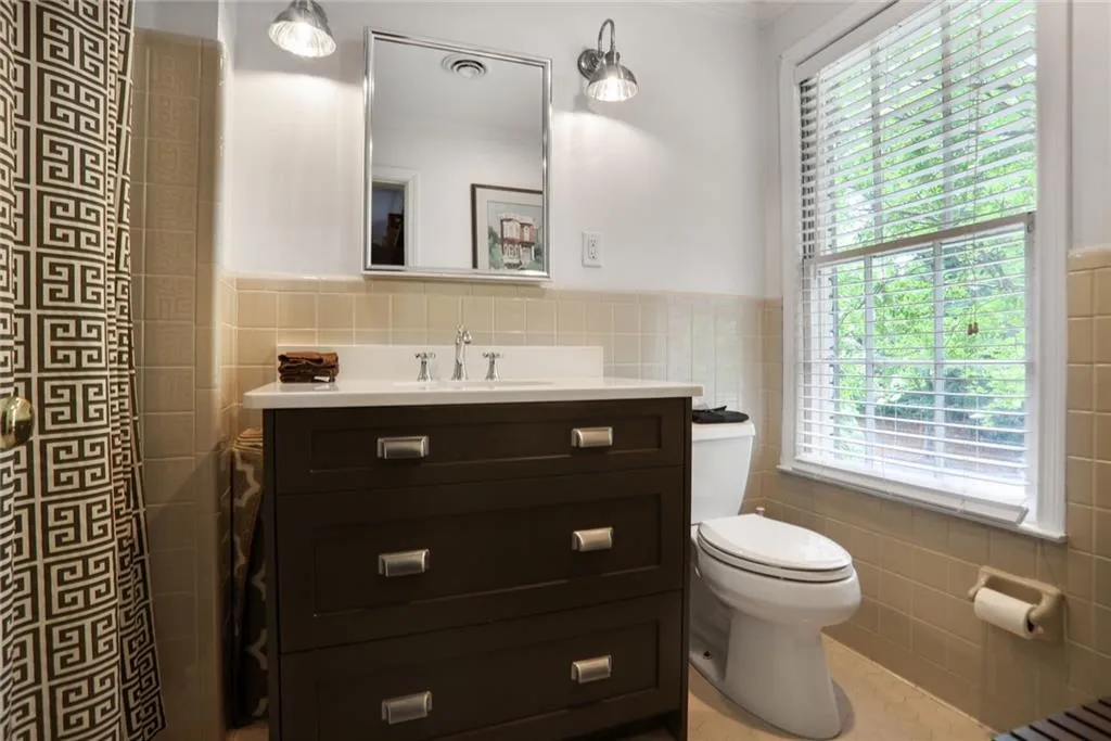 377 Camden Road Ne, Atlanta, Georgia 30309, 4 Bedrooms Bedrooms, ,3 BathroomsBathrooms,Residential,For Sale,377 Camden Road Ne,7595708