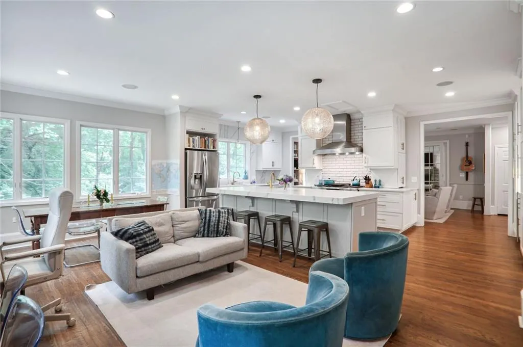 377 Camden Road Ne, Atlanta, Georgia 30309, 4 Bedrooms Bedrooms, ,3 BathroomsBathrooms,Residential,For Sale,377 Camden Road Ne,7595708