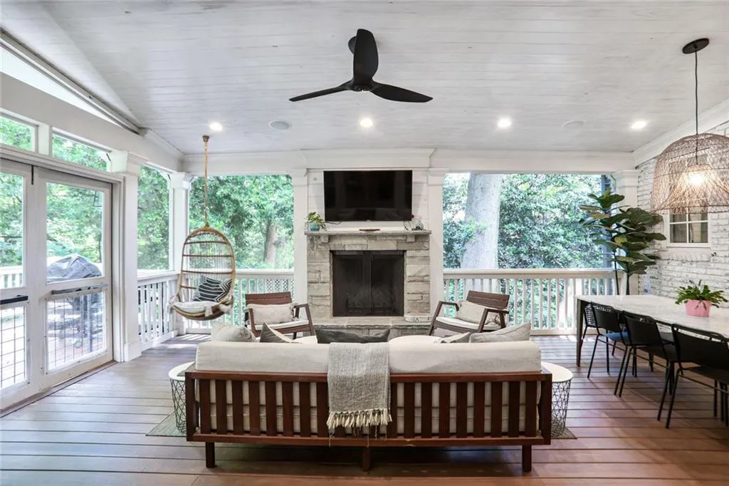 377 Camden Road Ne, Atlanta, Georgia 30309, 4 Bedrooms Bedrooms, ,3 BathroomsBathrooms,Residential,For Sale,377 Camden Road Ne,7595708