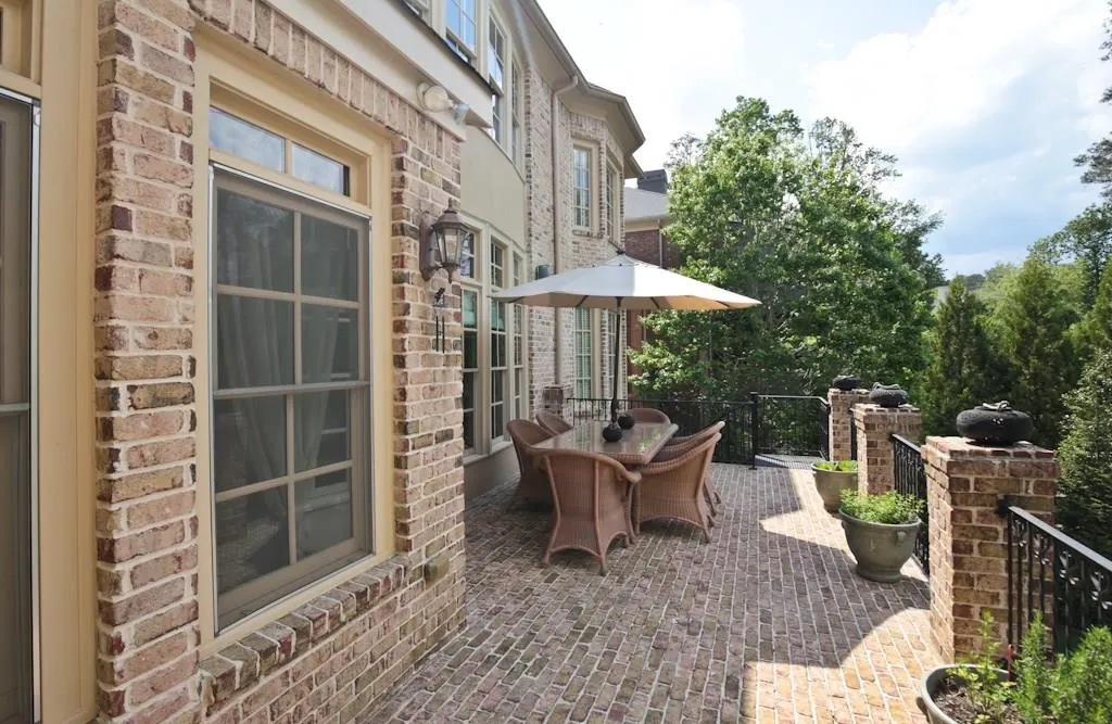 230 Trimble Crest Drive, Atlanta, Georgia 30342, 5 Bedrooms Bedrooms, ,5 BathroomsBathrooms,Residential,Sold,230 Trimble Crest Drive,5838396