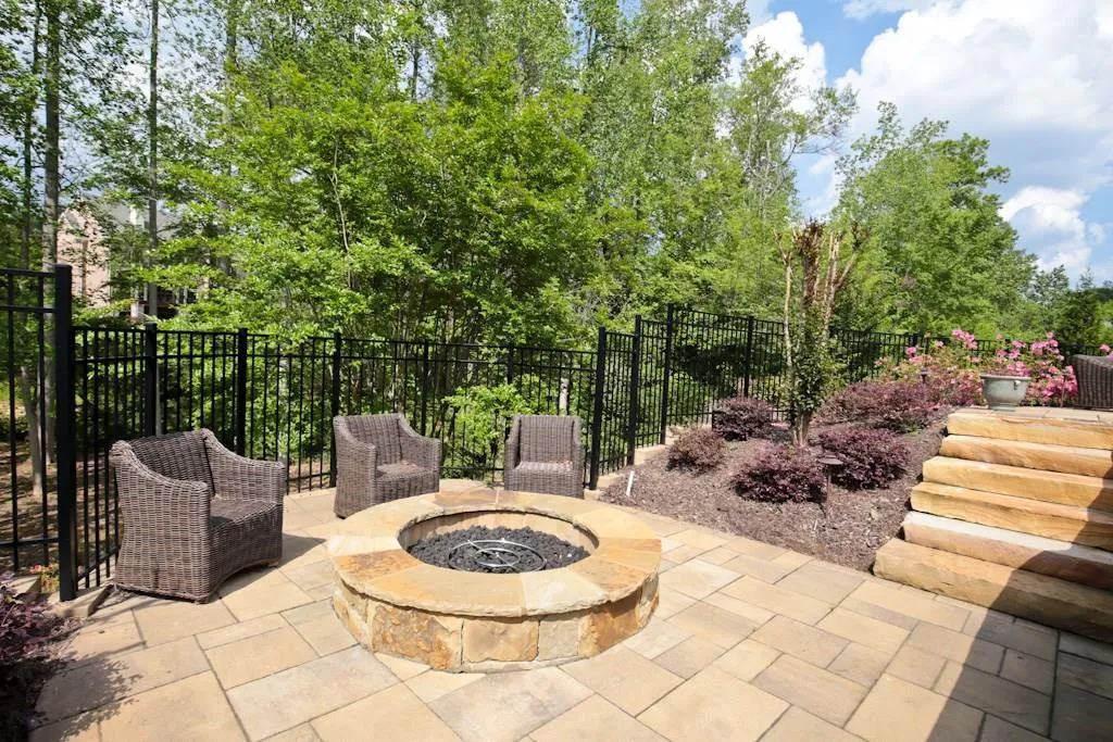 230 Trimble Crest Drive, Atlanta, Georgia 30342, 5 Bedrooms Bedrooms, ,5 BathroomsBathrooms,Residential,Sold,230 Trimble Crest Drive,5838396