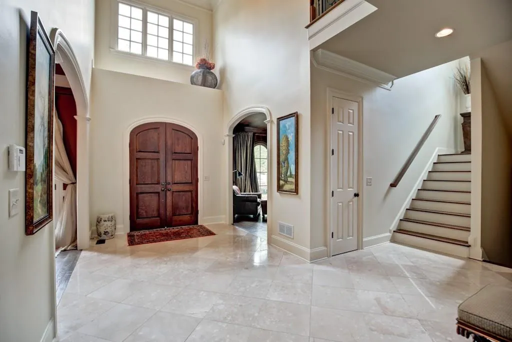 230 Trimble Crest Drive, Atlanta, Georgia 30342, 5 Bedrooms Bedrooms, ,5 BathroomsBathrooms,Residential,Sold,230 Trimble Crest Drive,5838396