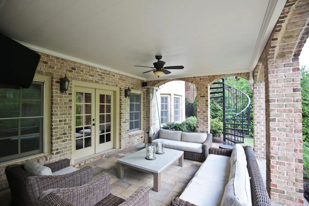 230 Trimble Crest Drive, Atlanta, Georgia 30342, 5 Bedrooms Bedrooms, ,5 BathroomsBathrooms,Residential,Sold,230 Trimble Crest Drive,5838396