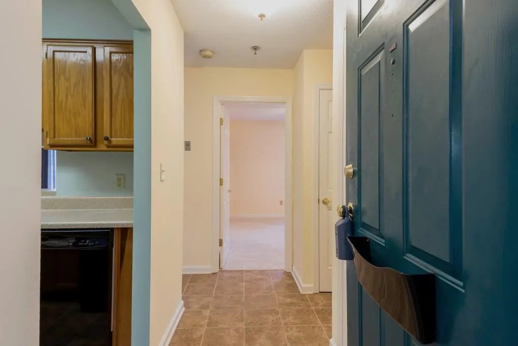 300 Johnson Ferry Road Ne Unit A-407, Atlanta, Georgia 30328, 2 Bedrooms Bedrooms, ,2 BathroomsBathrooms,Residential,Sold,300 Johnson Ferry Road Ne Unit A-407,5905519