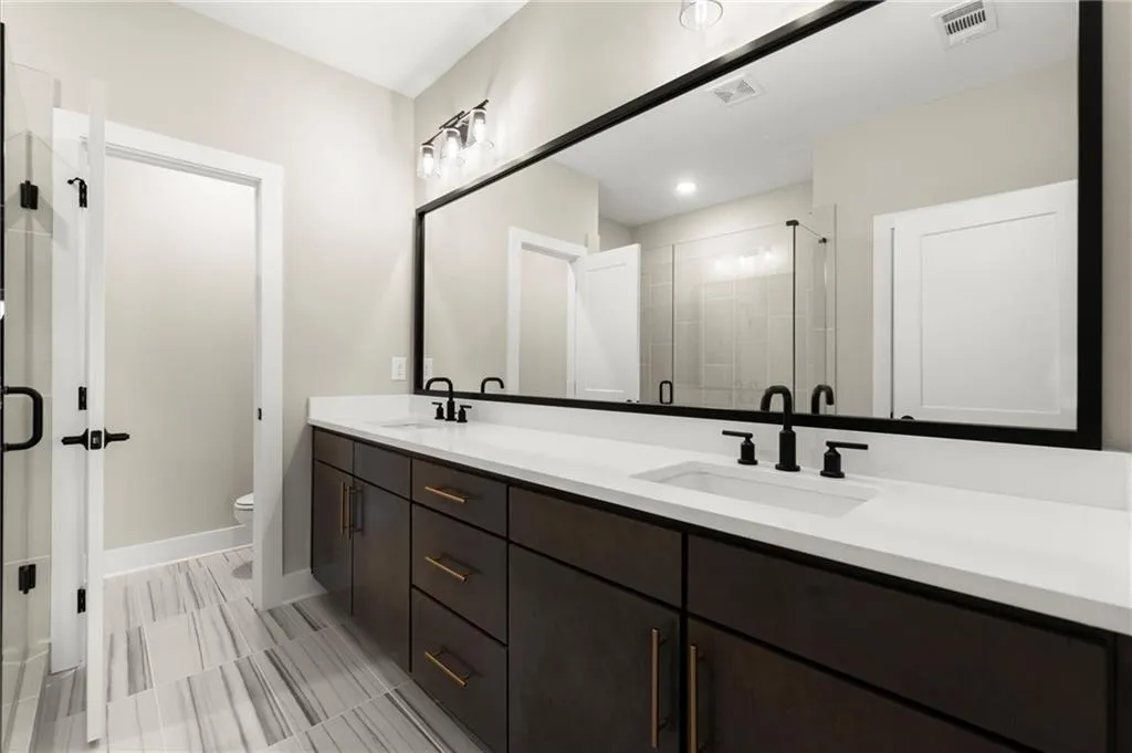 1434 Fairmont Avenue, Atlanta, Georgia 30318, 4 Bedrooms Bedrooms, ,3 BathroomsBathrooms,Residential,For Sale,1434 Fairmont Avenue,7624370