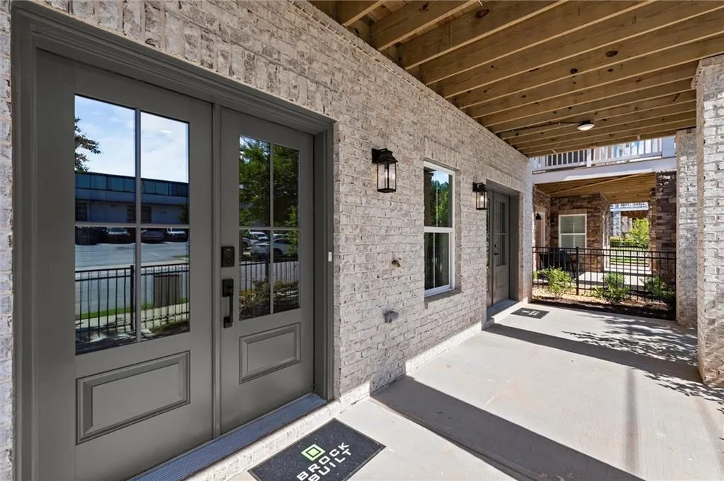 1434 Fairmont Avenue, Atlanta, Georgia 30318, 4 Bedrooms Bedrooms, ,3 BathroomsBathrooms,Residential,For Sale,1434 Fairmont Avenue,7624370