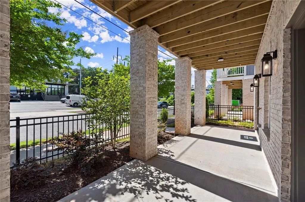 1434 Fairmont Avenue, Atlanta, Georgia 30318, 4 Bedrooms Bedrooms, ,3 BathroomsBathrooms,Residential,For Sale,1434 Fairmont Avenue,7624370
