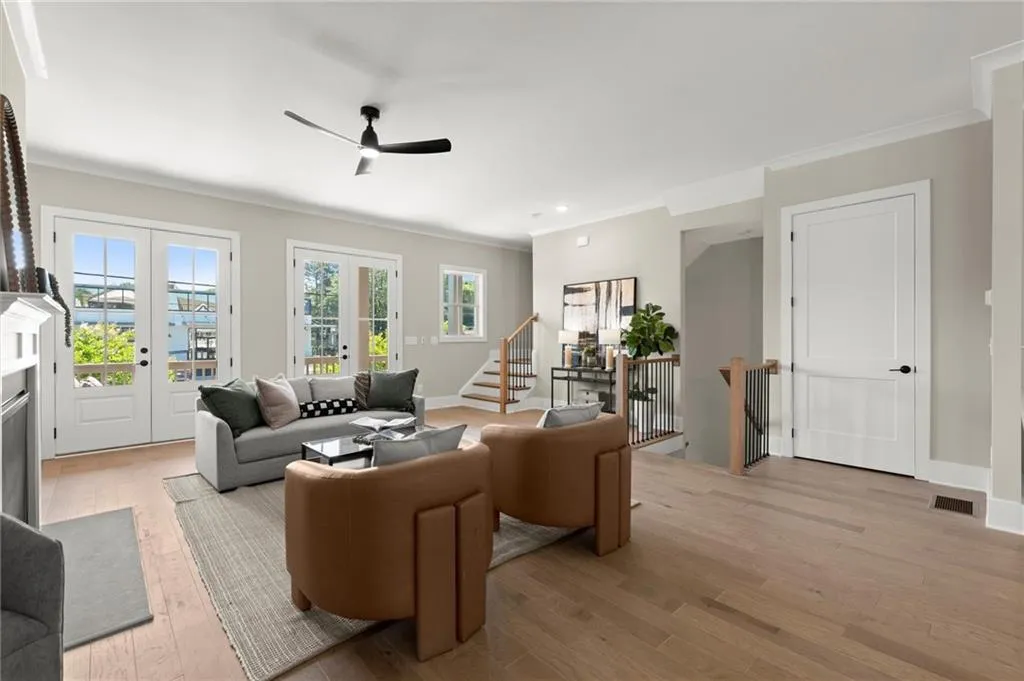 1434 Fairmont Avenue, Atlanta, Georgia 30318, 4 Bedrooms Bedrooms, ,3 BathroomsBathrooms,Residential,For Sale,1434 Fairmont Avenue,7624370