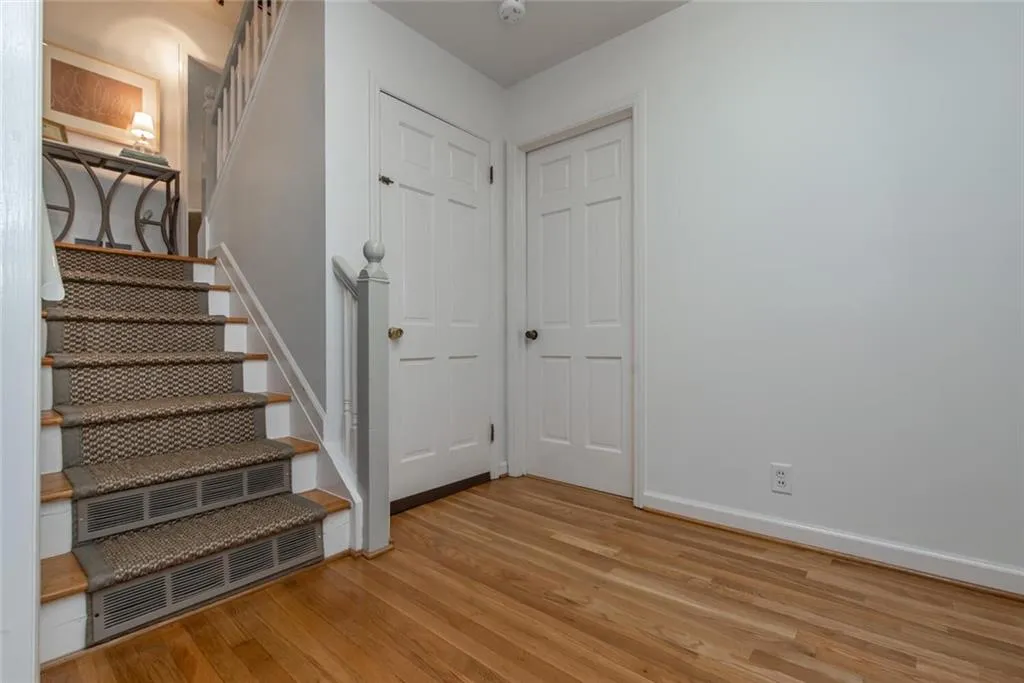 1120 Winding Creek Trail, Atlanta, Georgia 30328, 4 Bedrooms Bedrooms, ,3 BathroomsBathrooms,Residential,Sold,1120 Winding Creek Trail,6830829
