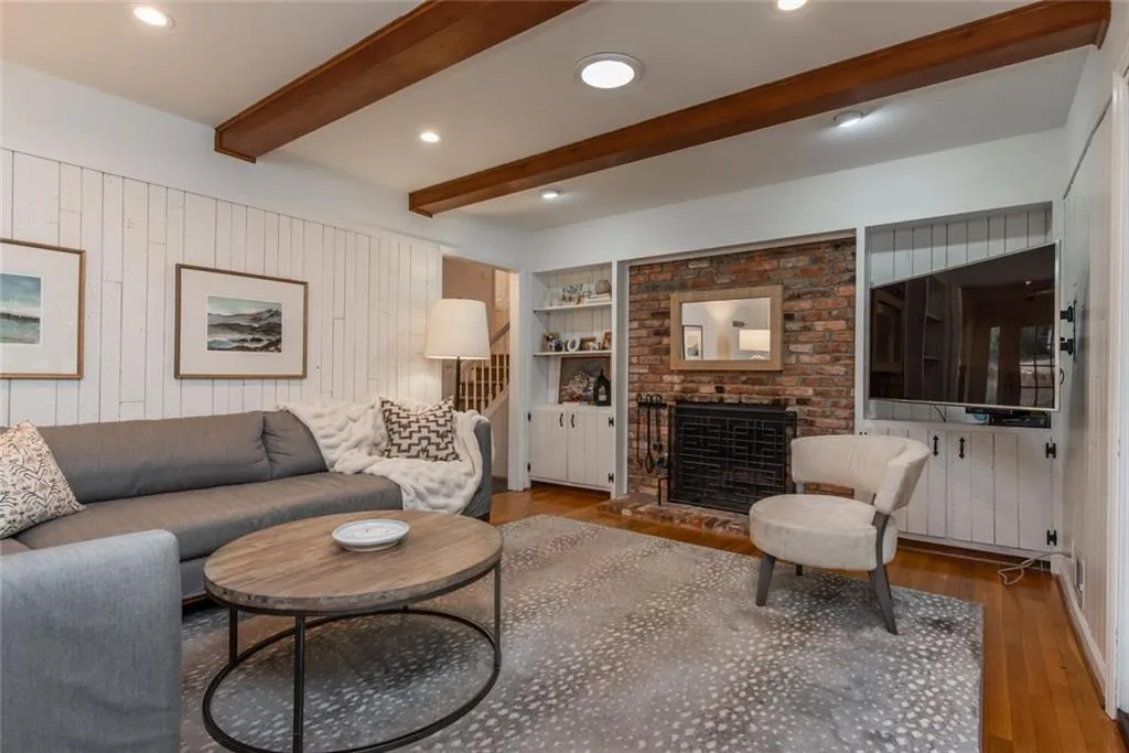 1120 Winding Creek Trail, Atlanta, Georgia 30328, 4 Bedrooms Bedrooms, ,3 BathroomsBathrooms,Residential,Sold,1120 Winding Creek Trail,6830829