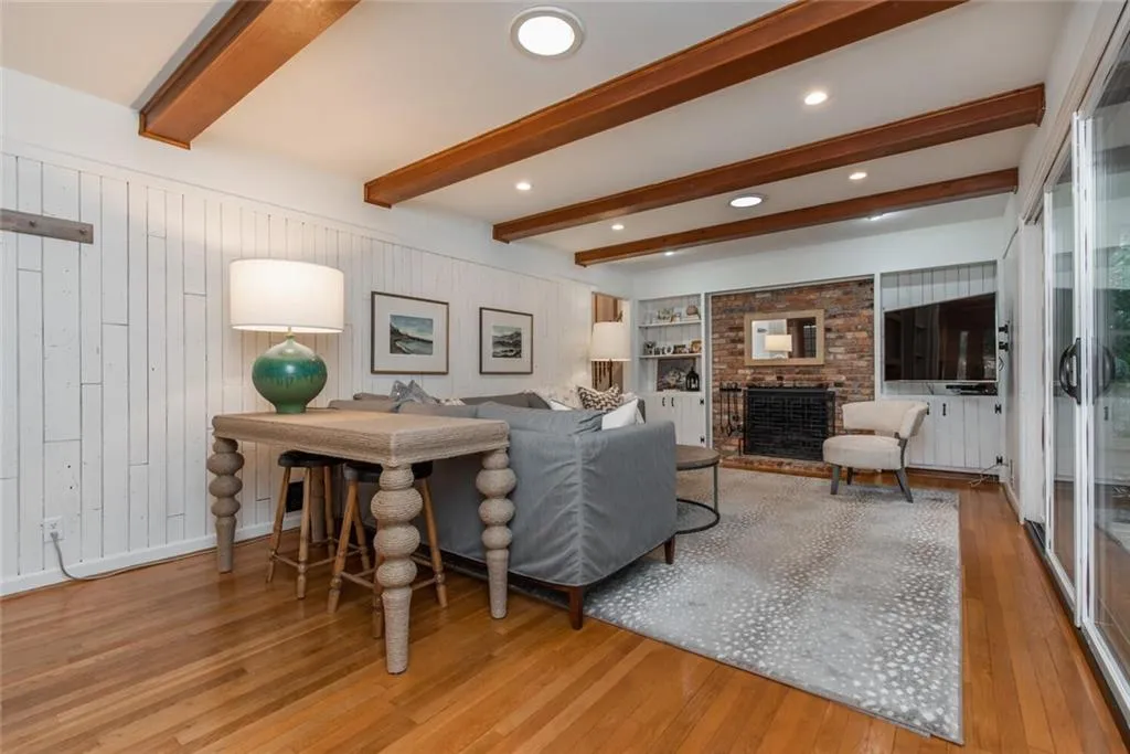 1120 Winding Creek Trail, Atlanta, Georgia 30328, 4 Bedrooms Bedrooms, ,3 BathroomsBathrooms,Residential,Sold,1120 Winding Creek Trail,6830829