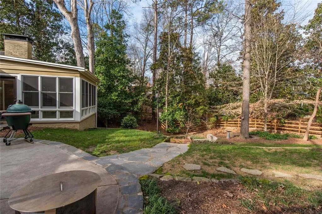 1120 Winding Creek Trail, Atlanta, Georgia 30328, 4 Bedrooms Bedrooms, ,3 BathroomsBathrooms,Residential,Sold,1120 Winding Creek Trail,6830829