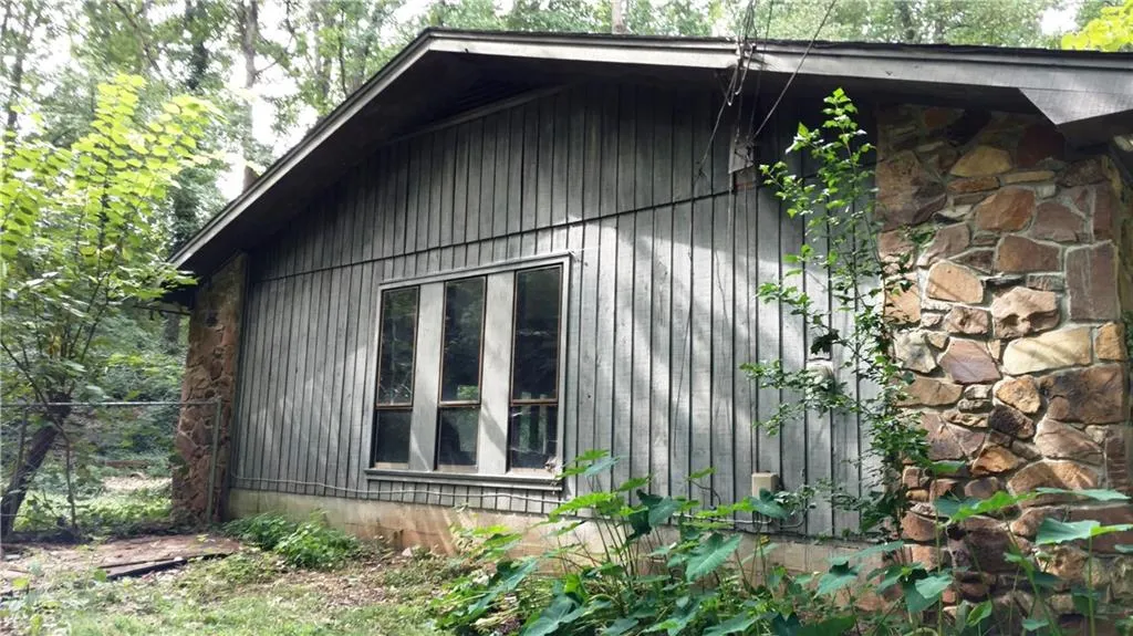 566 Coldstream Court, Sandy Springs, Georgia 30328, 4 Bedrooms Bedrooms, ,2 BathroomsBathrooms,Residential,Sold,566 Coldstream Court,5906669