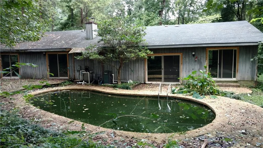 566 Coldstream Court, Sandy Springs, Georgia 30328, 4 Bedrooms Bedrooms, ,2 BathroomsBathrooms,Residential,Sold,566 Coldstream Court,5906669