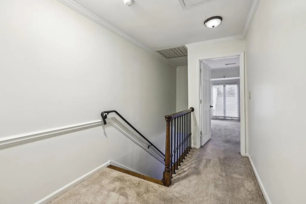 Upper Level Landing