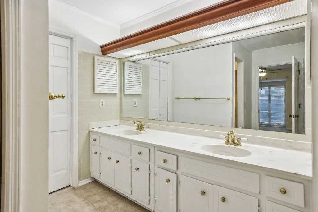Primary Ensuite