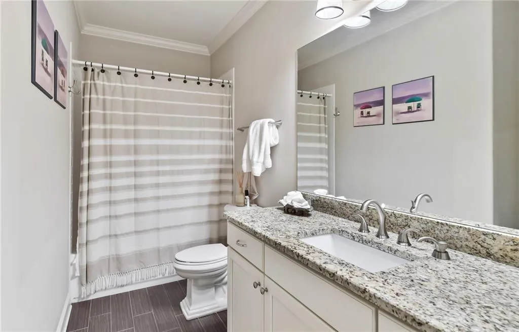 5370 High Point Manor, Atlanta, Georgia 30342, 6 Bedrooms Bedrooms, ,7 BathroomsBathrooms,Residential,Sold,5370 High Point Manor,6669447