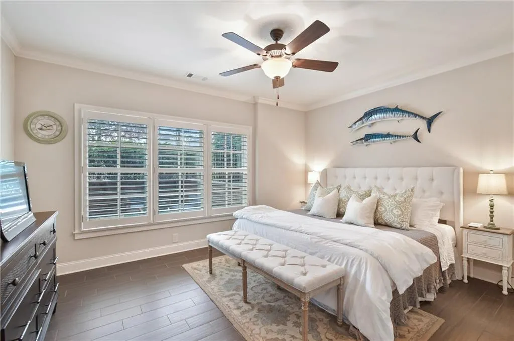 5370 High Point Manor, Atlanta, Georgia 30342, 6 Bedrooms Bedrooms, ,7 BathroomsBathrooms,Residential,Sold,5370 High Point Manor,6669447