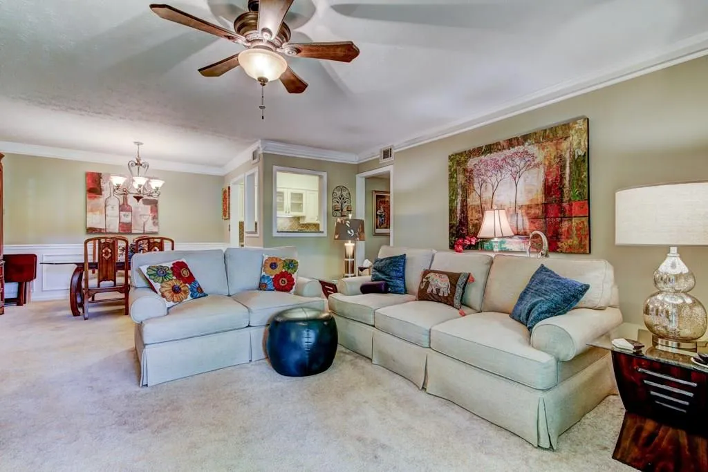 725 Dalrymple Road Unit 8h, Sandy Springs, Georgia 30328, 2 Bedrooms Bedrooms, ,2 BathroomsBathrooms,Residential,Sold,725 Dalrymple Road Unit 8h,6088975