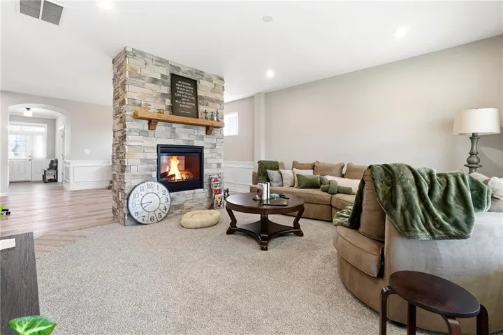 158 Laurel Farms Lane, Dallas, Georgia 30157