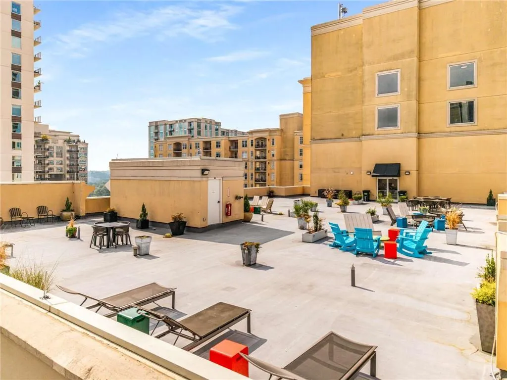1101 Juniper Street Ne Unit 925, Atlanta, Georgia 30309, 1 Bedroom Bedrooms, ,1 BathroomBathrooms,Residential,For Sale,1101 Juniper Street Ne Unit 925,7635921