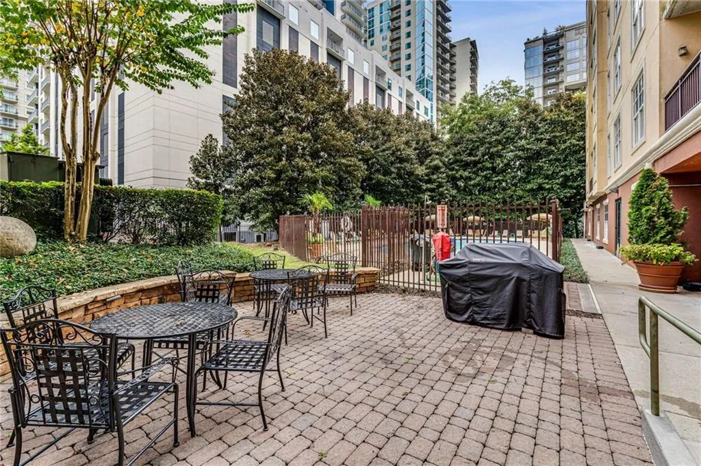 1101 Juniper Street Ne Unit 925, Atlanta, Georgia 30309, 1 Bedroom Bedrooms, ,1 BathroomBathrooms,Residential,For Sale,1101 Juniper Street Ne Unit 925,7635921