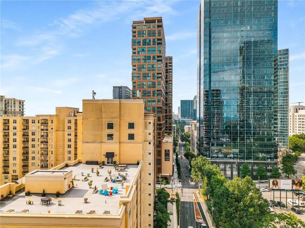 1101 Juniper Street Ne Unit 925, Atlanta, Georgia 30309, 1 Bedroom Bedrooms, ,1 BathroomBathrooms,Residential,For Sale,1101 Juniper Street Ne Unit 925,7635921
