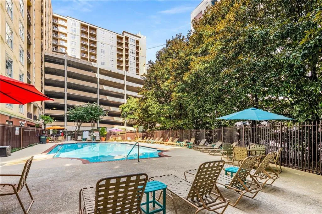1101 Juniper Street Ne Unit 925, Atlanta, Georgia 30309, 1 Bedroom Bedrooms, ,1 BathroomBathrooms,Residential,For Sale,1101 Juniper Street Ne Unit 925,7635921