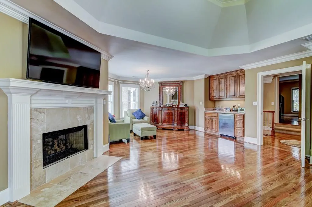 7937 Stratford Lane, Sandy Springs, Georgia 30350, 5 Bedrooms Bedrooms, ,5 BathroomsBathrooms,Residential,Sold,7937 Stratford Lane,6041273