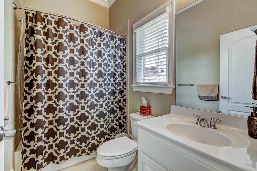 7937 Stratford Lane, Sandy Springs, Georgia 30350, 5 Bedrooms Bedrooms, ,5 BathroomsBathrooms,Residential,Sold,7937 Stratford Lane,6041273