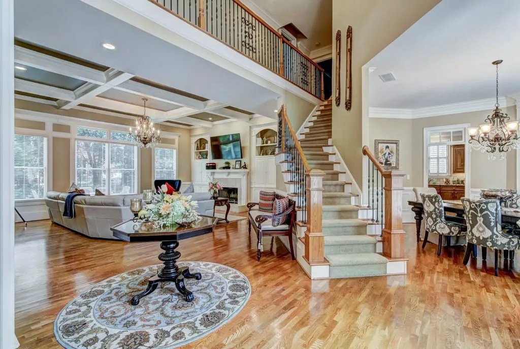 7937 Stratford Lane, Sandy Springs, Georgia 30350, 5 Bedrooms Bedrooms, ,5 BathroomsBathrooms,Residential,Sold,7937 Stratford Lane,6041273