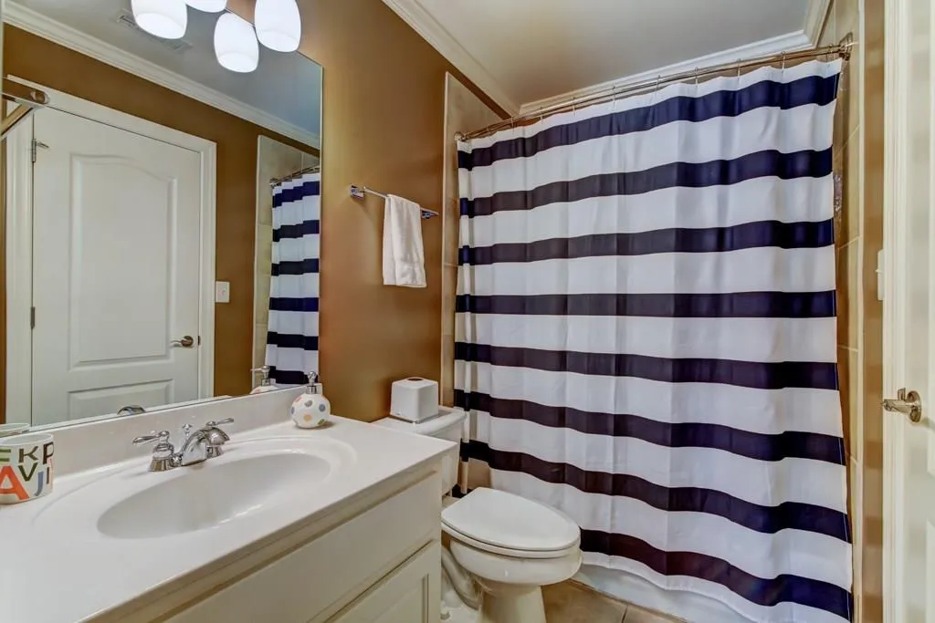 7937 Stratford Lane, Sandy Springs, Georgia 30350, 5 Bedrooms Bedrooms, ,5 BathroomsBathrooms,Residential,Sold,7937 Stratford Lane,6041273