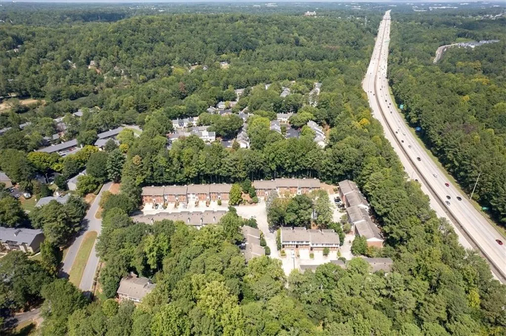 803 Brandywine Circle, Atlanta, Georgia 30350, 3 Bedrooms Bedrooms, ,2 BathroomsBathrooms,Residential,Sold,803 Brandywine Circle,7453784