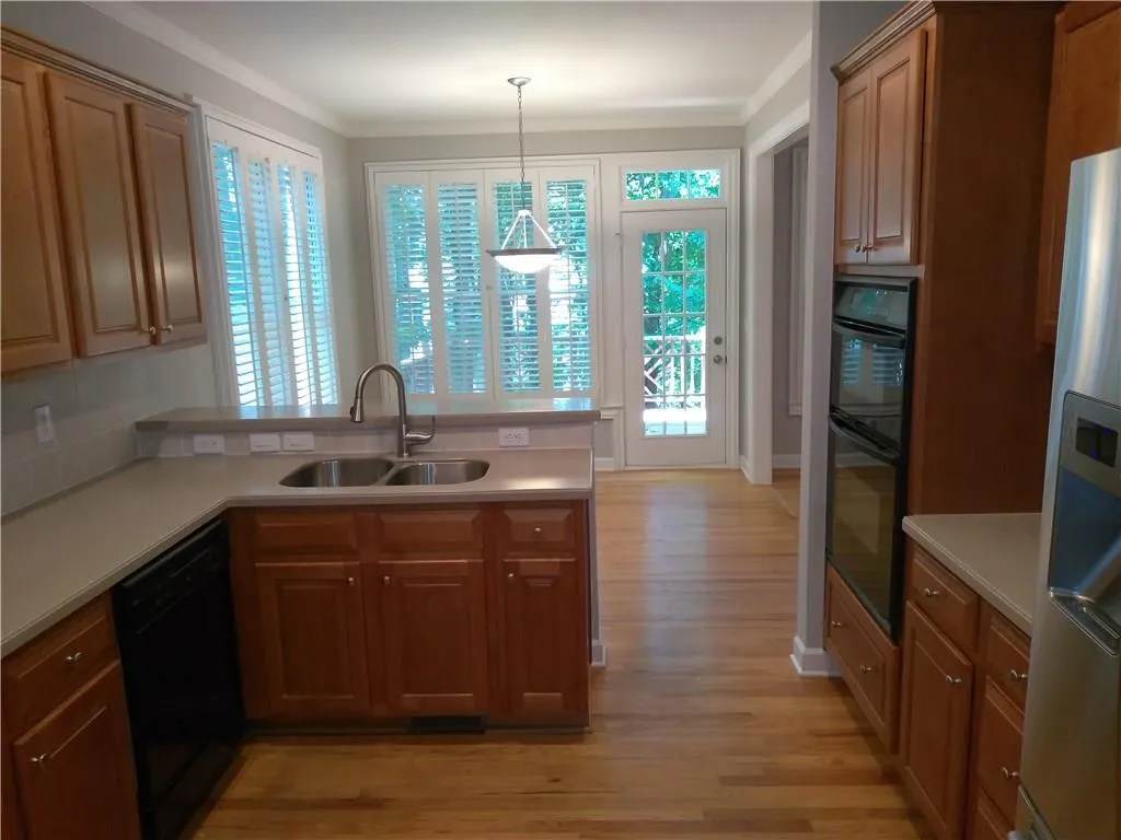 7 Carrington Way, Sandy Springs, Georgia 30328, 2 Bedrooms Bedrooms, ,2 BathroomsBathrooms,Residential,Sold,7 Carrington Way,5935538