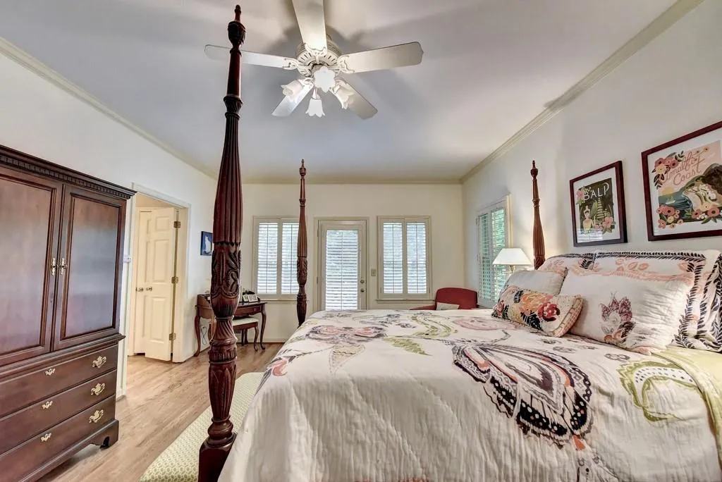 9400 Huntcliff Trace, Atlanta, Georgia 30350, 4 Bedrooms Bedrooms, ,4 BathroomsBathrooms,Residential,Sold,9400 Huntcliff Trace,6724289