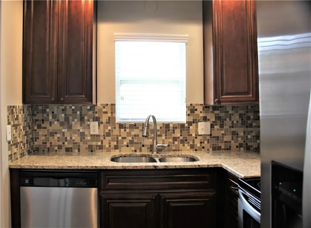 265 Winding River Drive Unit G, Atlanta, Georgia 30350, 2 Bedrooms Bedrooms, ,1 BathroomBathrooms,Residential,Sold,265 Winding River Drive Unit G,6887761