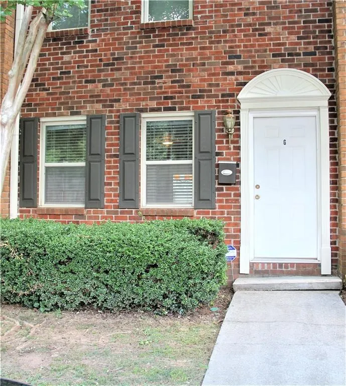 265 Winding River Drive Unit G, Atlanta, Georgia 30350, 2 Bedrooms Bedrooms, ,1 BathroomBathrooms,Residential,Sold,265 Winding River Drive Unit G,6887761