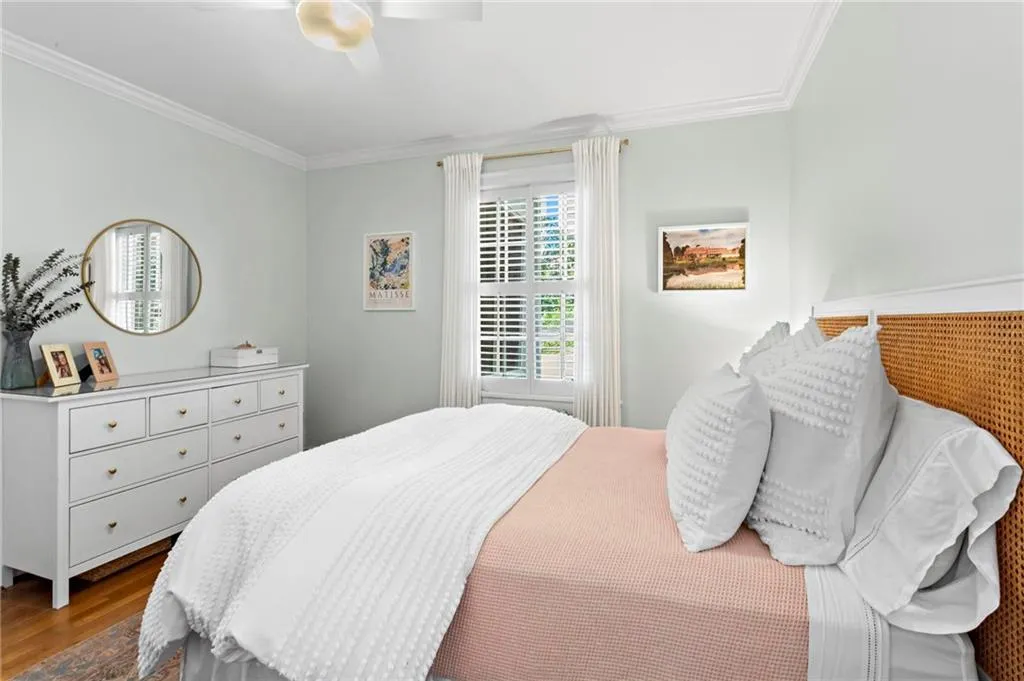 8 Collier Road Nw Unit A1, Atlanta, Georgia 30309, 2 Bedrooms Bedrooms, ,1 BathroomBathrooms,Residential,For Sale,8 Collier Road Nw Unit A1,7626611