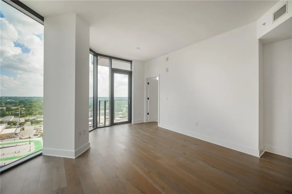 788 W Marietta Street Nw Unit 1304, Atlanta, Georgia 30318, 1 Bedroom Bedrooms, ,1 BathroomBathrooms,Residential,For Sale,788 W Marietta Street Nw Unit 1304,7625722