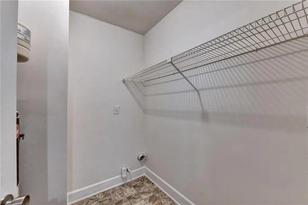 7500 Roswell Road Unit 32, Sandy Springs, Georgia 30350, 2 Bedrooms Bedrooms, ,2 BathroomsBathrooms,Residential,Sold,7500 Roswell Road Unit 32,7065631