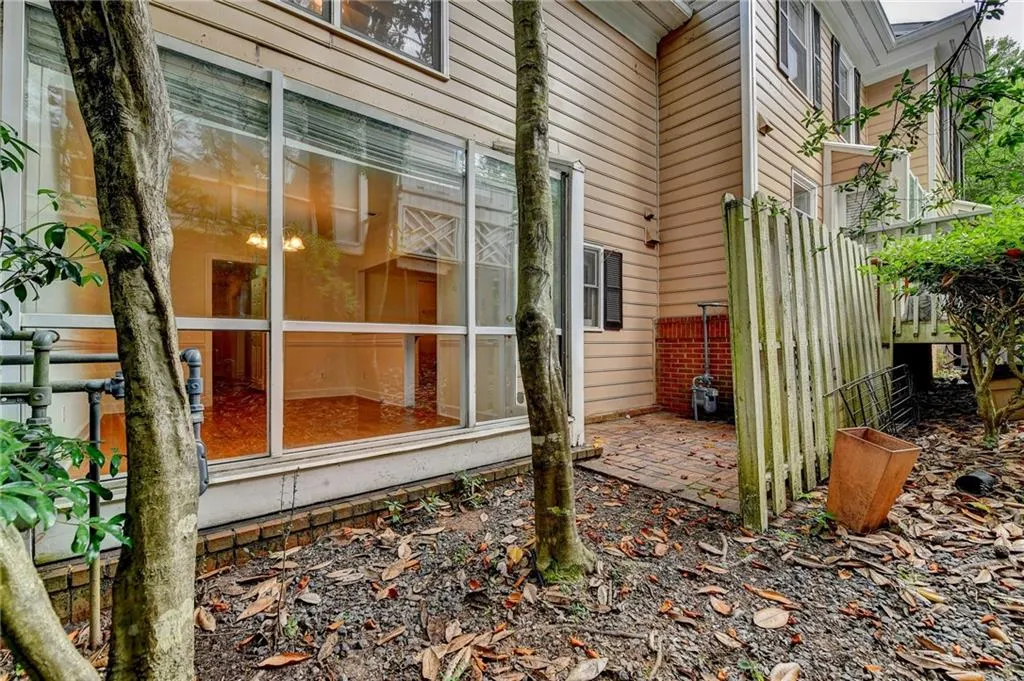 7500 Roswell Road Unit 32, Sandy Springs, Georgia 30350, 2 Bedrooms Bedrooms, ,2 BathroomsBathrooms,Residential,Sold,7500 Roswell Road Unit 32,7065631